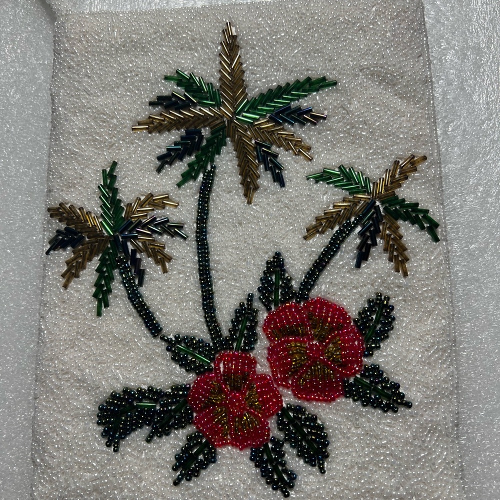 Maui By Design Hand Beaded  BAG Handbag Purse Tropical Flowers crossbody palm